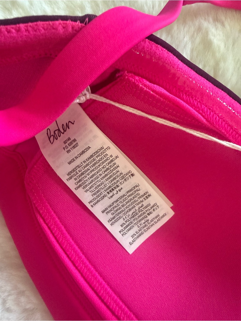 NWT Boden Corsica Two-Tone V-Neck Bikini Top in Hot Pink & Burgundy - Picture 8 of 8